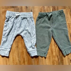 🦋(2) Carter’s Joggers